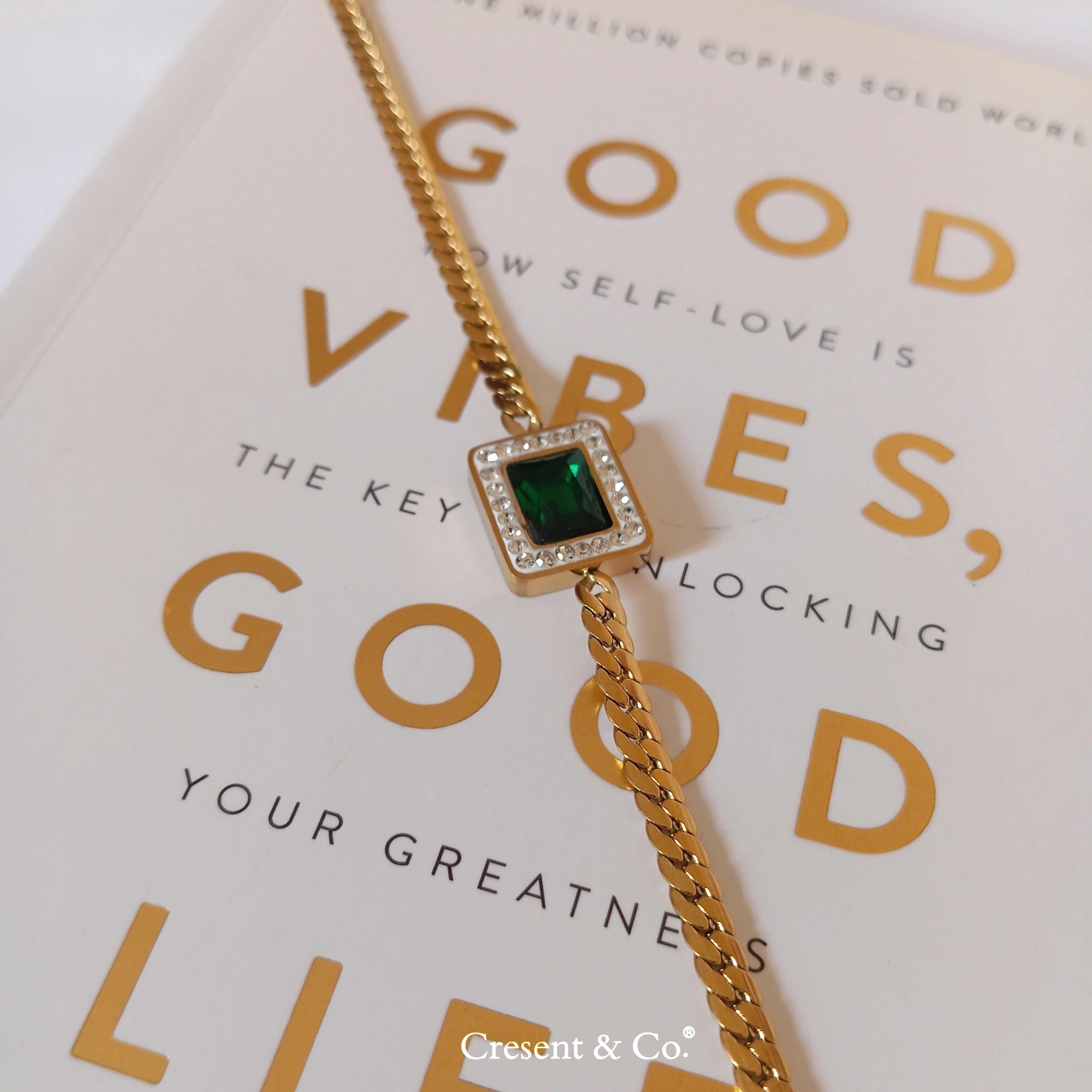 Emerald snake chain Bracelet